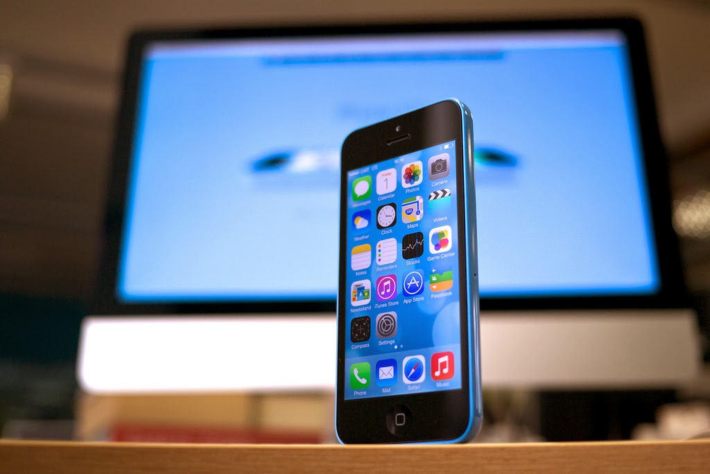 Apple iPhone 4s With iOS 9 Compatibility With iOS 9
