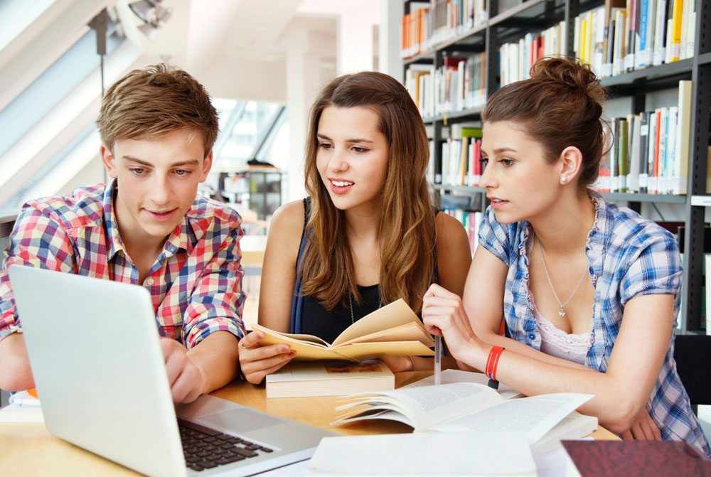5 Benefits In Availing The Expertise Of The Online Essay Services