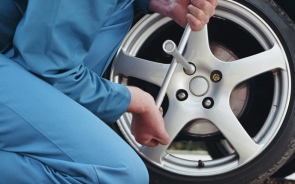 What To Do When You Get A Flat Tyre