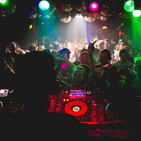 5 Trendiest Places To Go Clubbing In Sydney