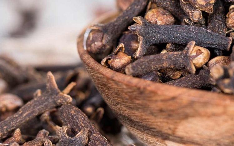 Cloves and Its Health Benefits