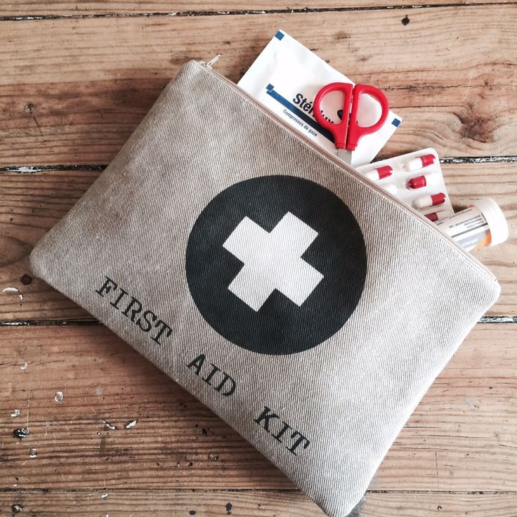 How To Put Together The Most Convenient First Aid Kit For Travel