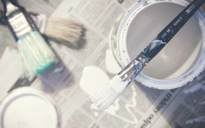 paint-brushes-bucket-paint-can